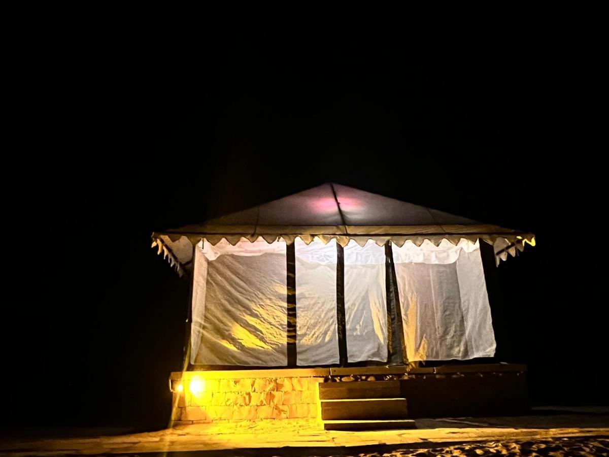 Golden Villa ไจซัลเมอร์ ภายนอก รูปภาพ